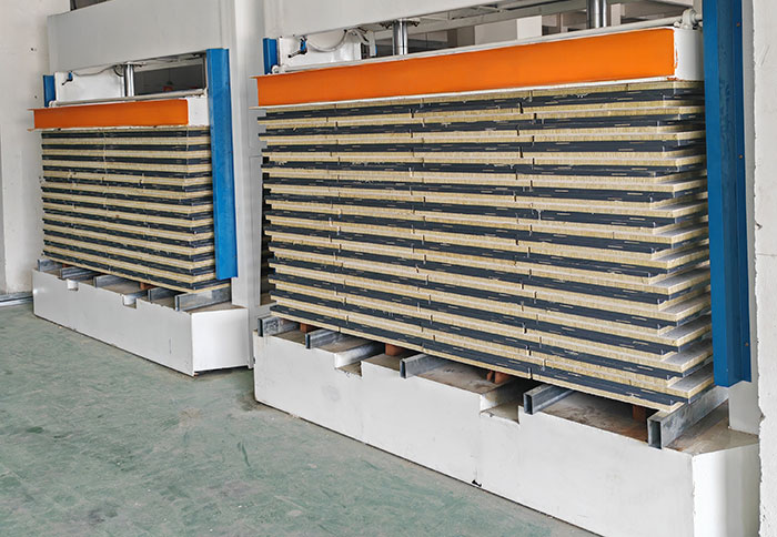 北京陶瓷薄板保温一体板的优点有哪些